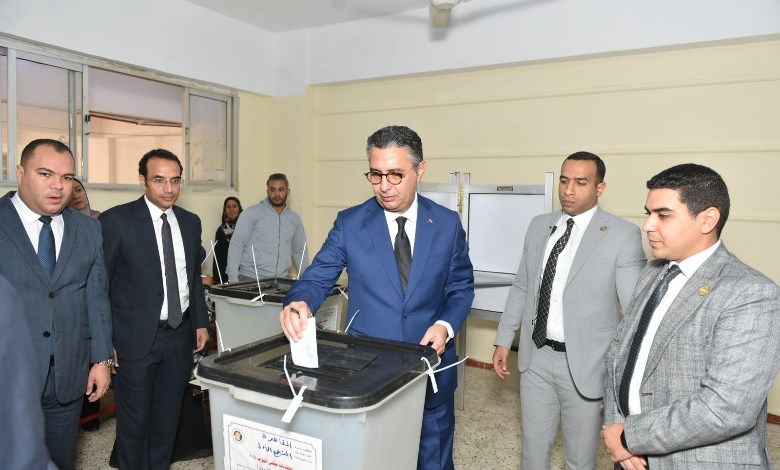 وزير التموين 
