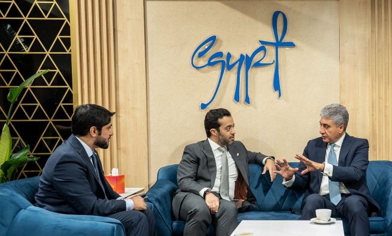 وزير السياحة والآثار