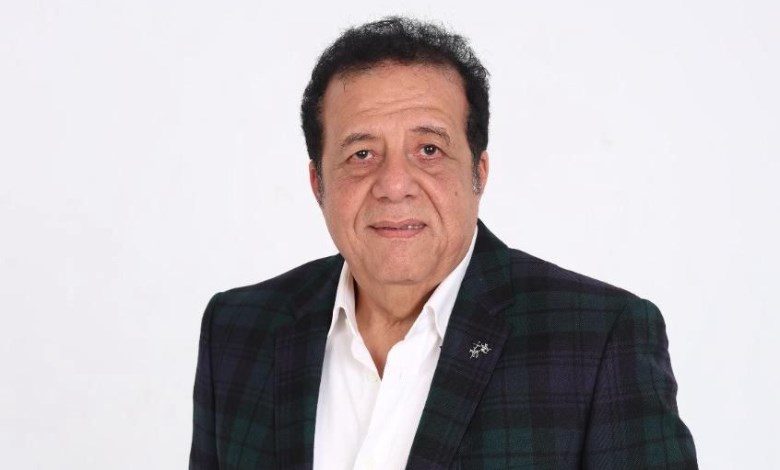 الدكتور عاطف عبد اللطيف رئيس جمعية مسافرون للسياحة 
