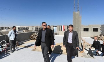 وزير الإسكان 