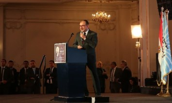 وزير قطاع الأعمال العام