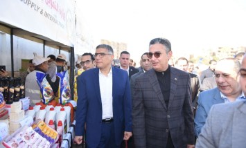 وزير التموين