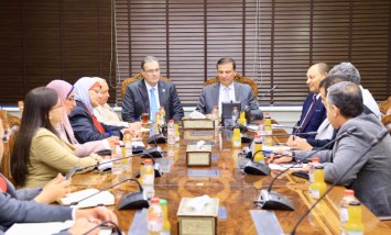 وزير الزراعة ورئيس جهاز التنظيم والإدارة 