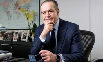 الملياردير محمد منصور