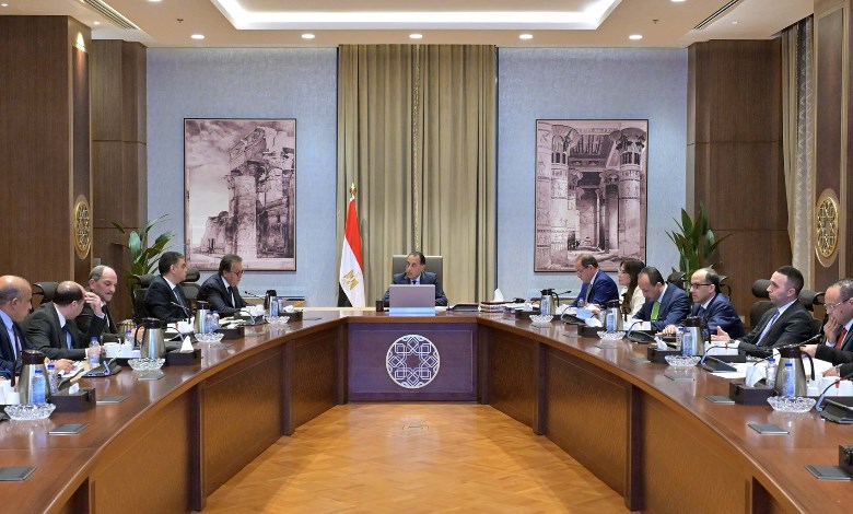  رئيس مجلس الوزراء