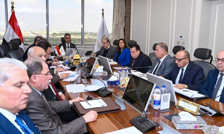 وزير التموين والتجارة الداخلية