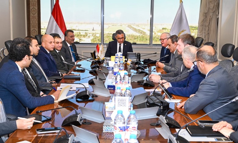 وزير التموين