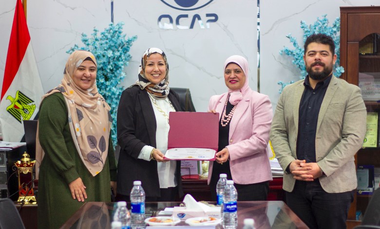 مدير معمل المتبقيات والوفد التونسى 