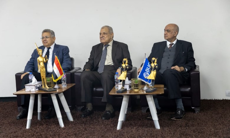 خلال اللقاء