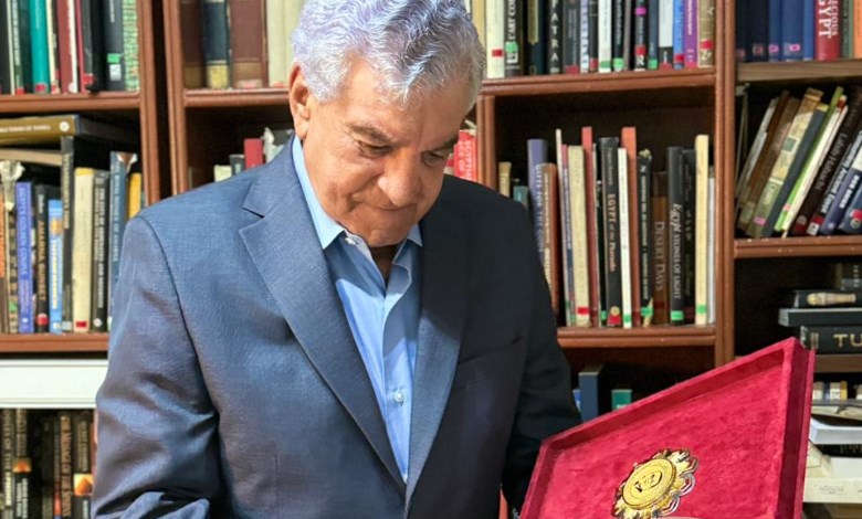 الدكتور زاهي حواس