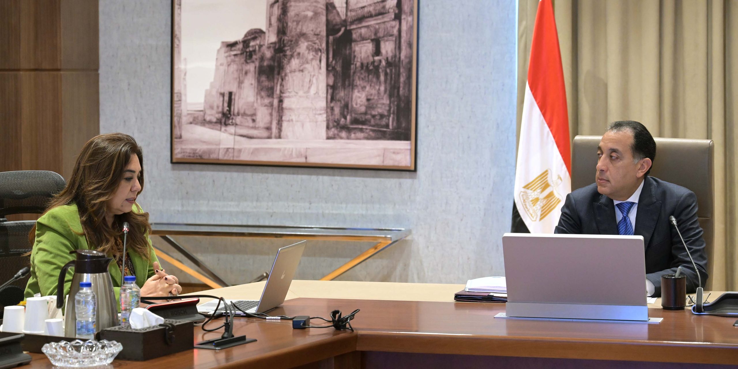 المجازر الحكومية