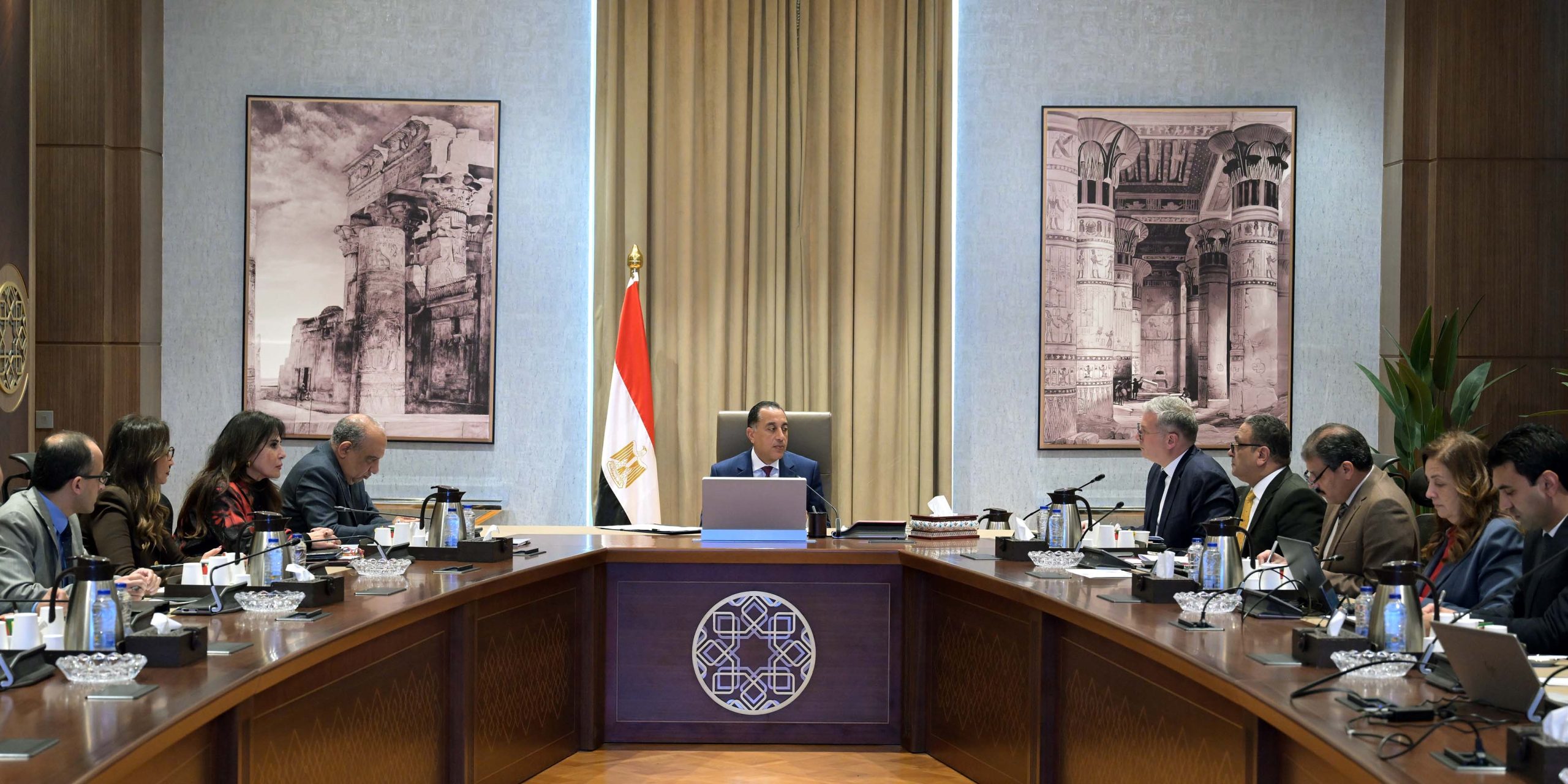 رئيس الوزراء 