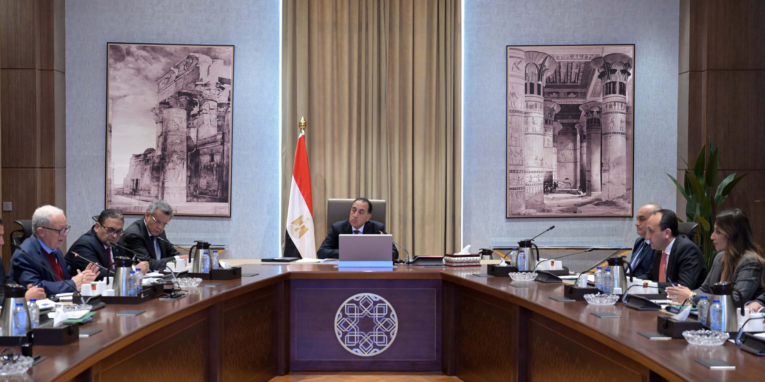 مجلس الوزراء