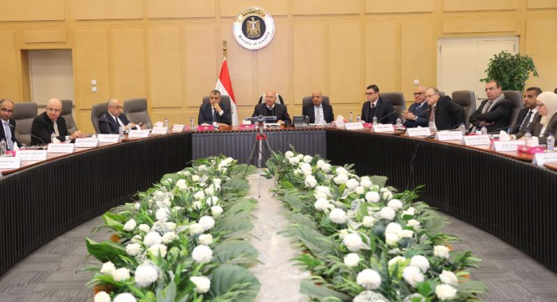كامل الوزير مع المجموعة الوزارية