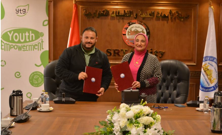 خلال توقيع البروتوكول بمدينة الأبحاث