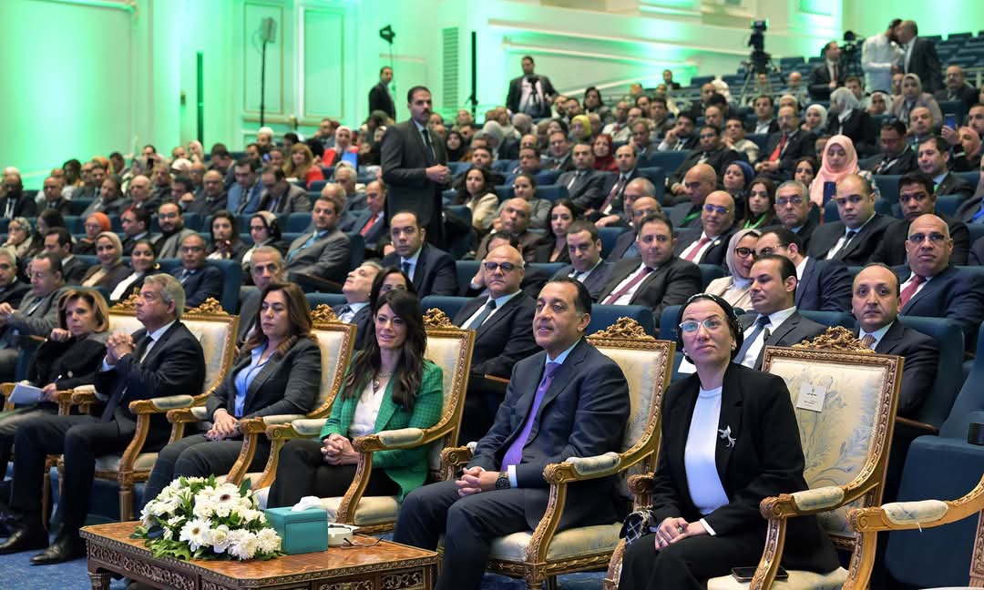مدبولي يشارك في فعاليات المؤتمر الوطني للمشروعات الخضراء الذكية