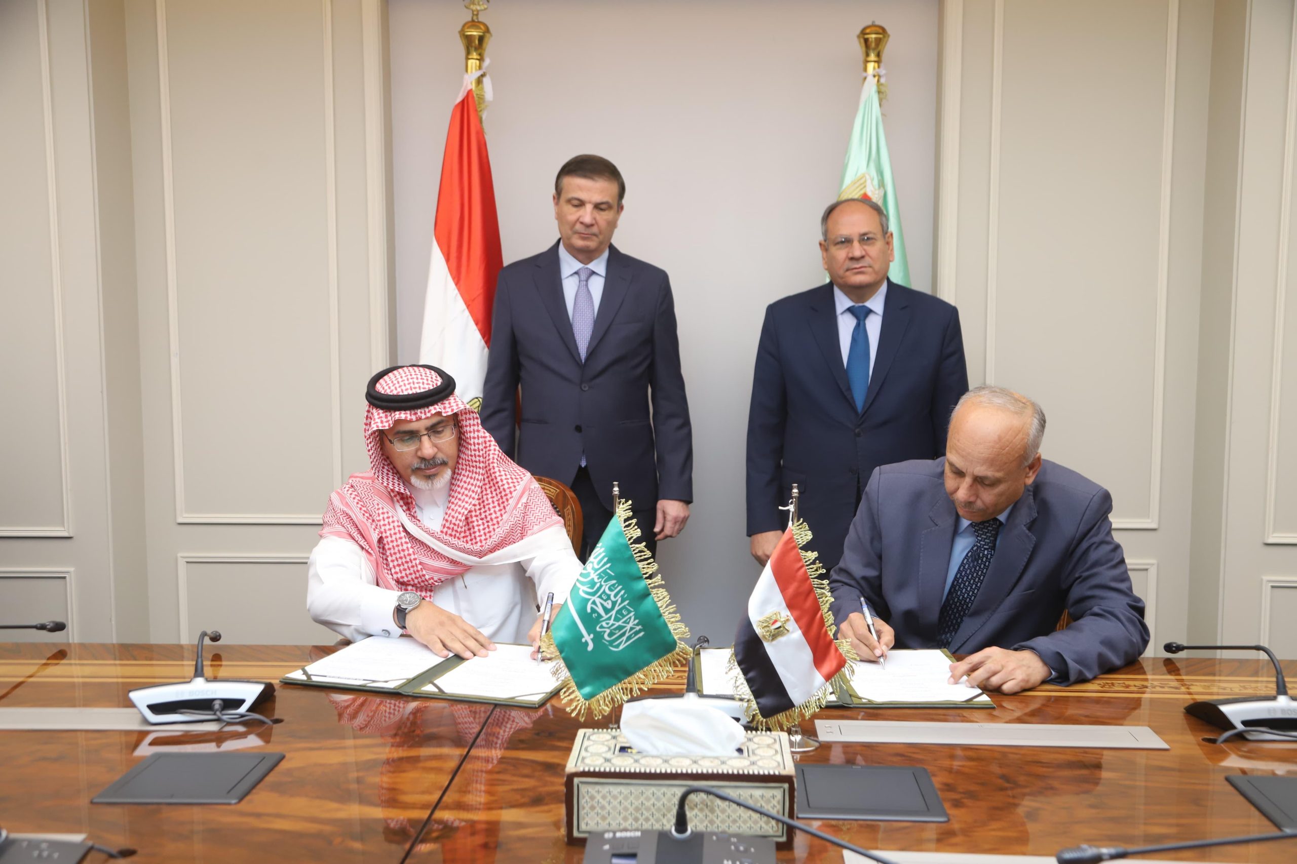 توقيع اتفاق مصرى سعودى