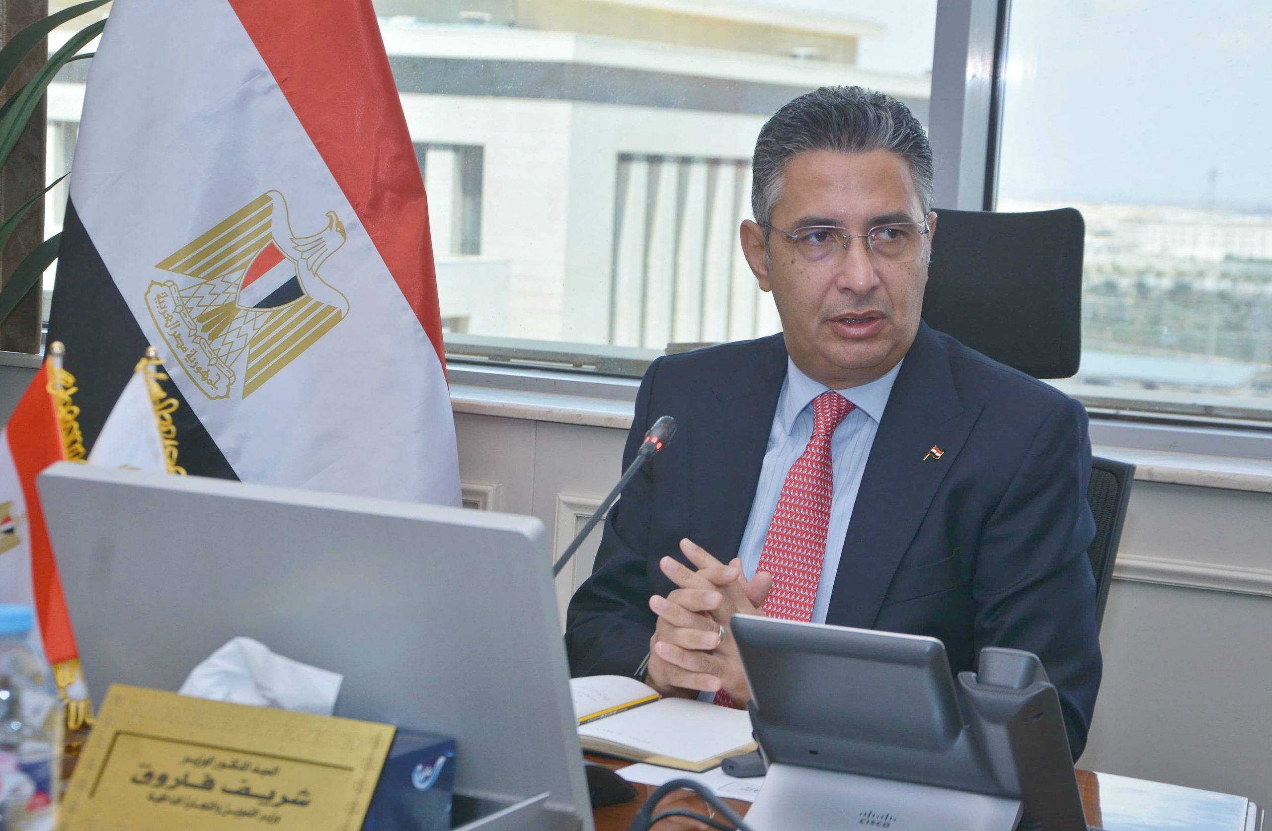 وزير التموين