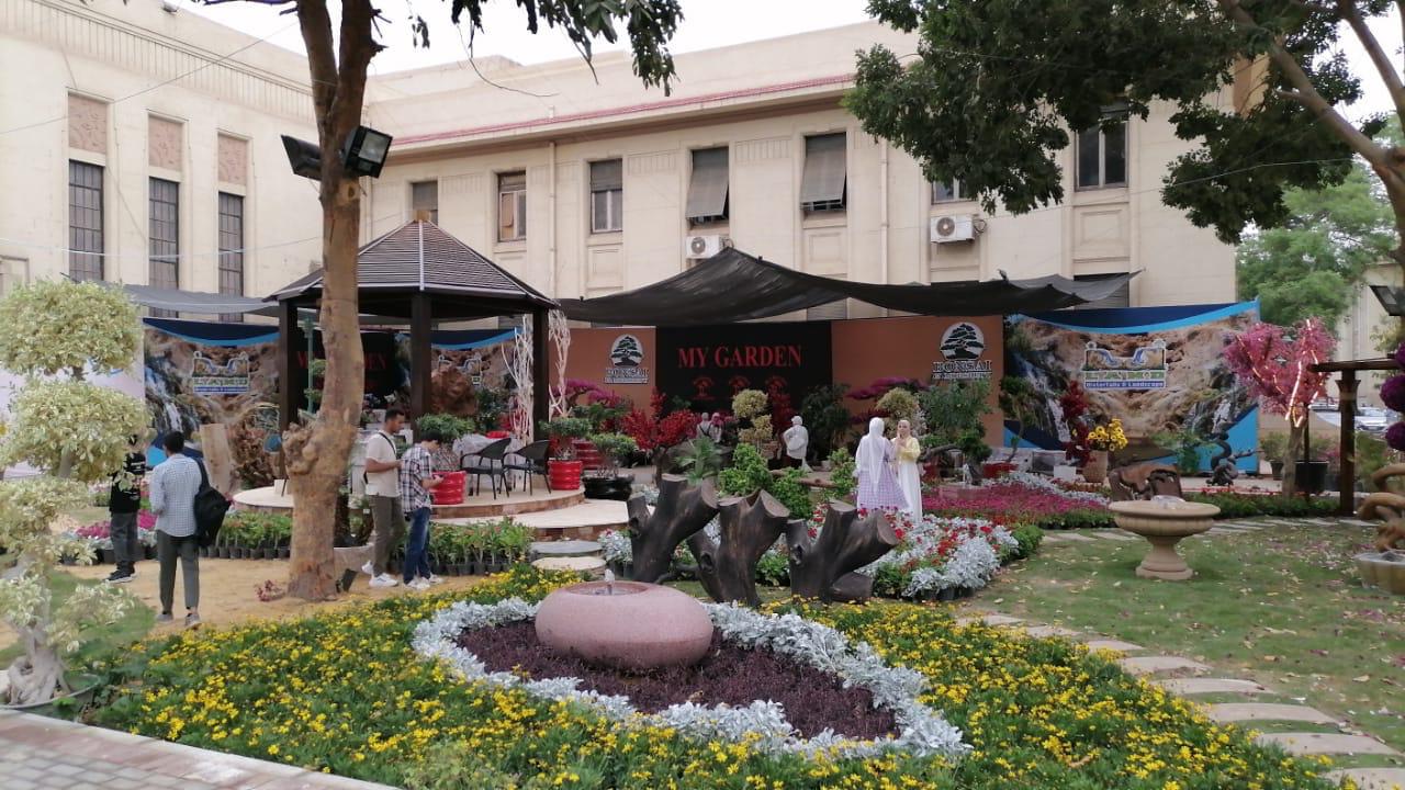 معرض زهور الربيع 
