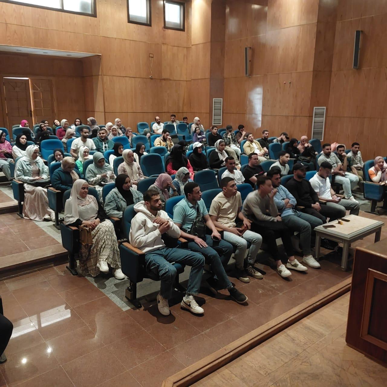 ندوة لطلاب زراعة الإسكندرية 