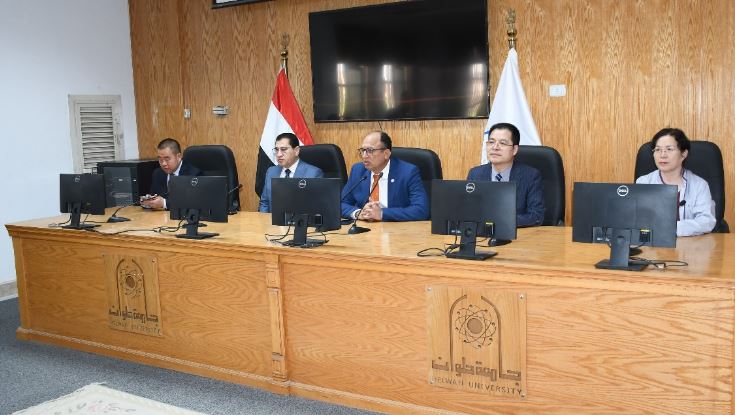 خلال اللقاء