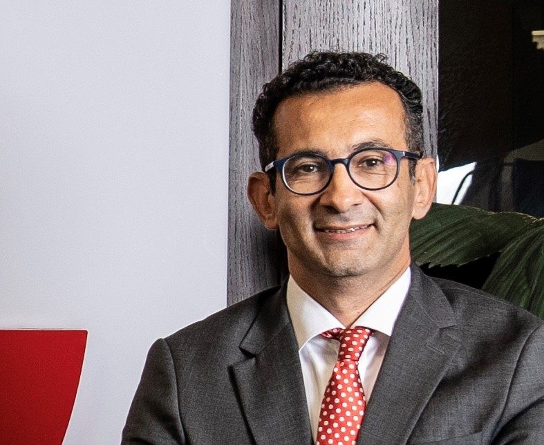 إي آند مصر