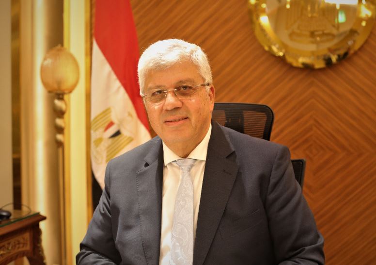 وزير التعليم العالى