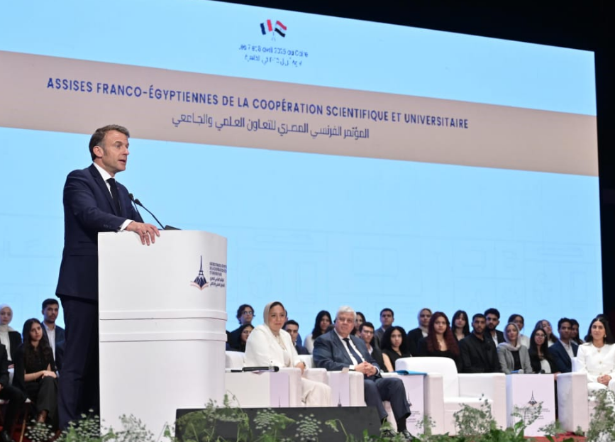 الرئيس الفرنسى إيمانويل ماكرون