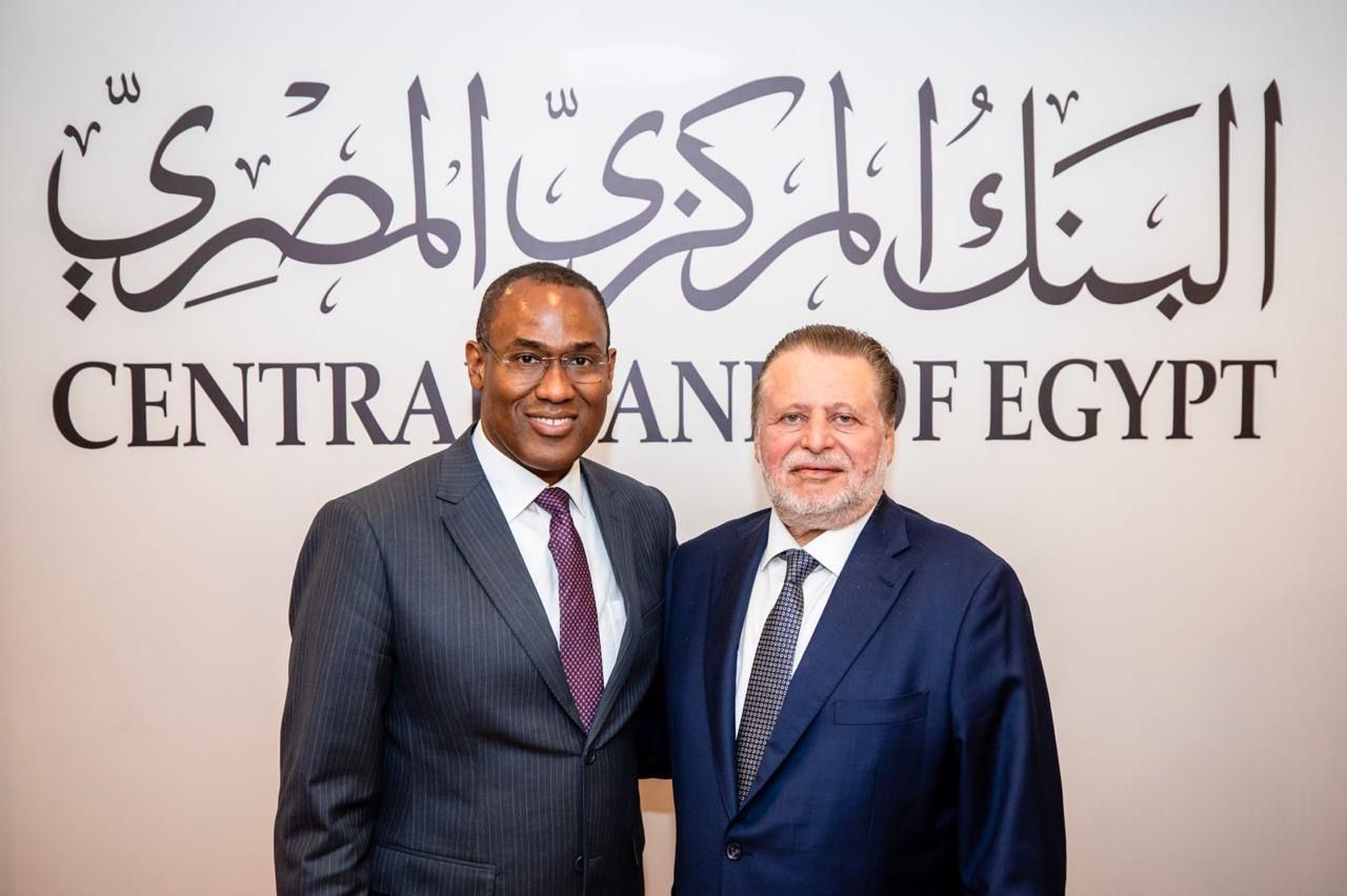 جانب من لقاء نائب مدير صندوق النقد ومحافظ المركزي