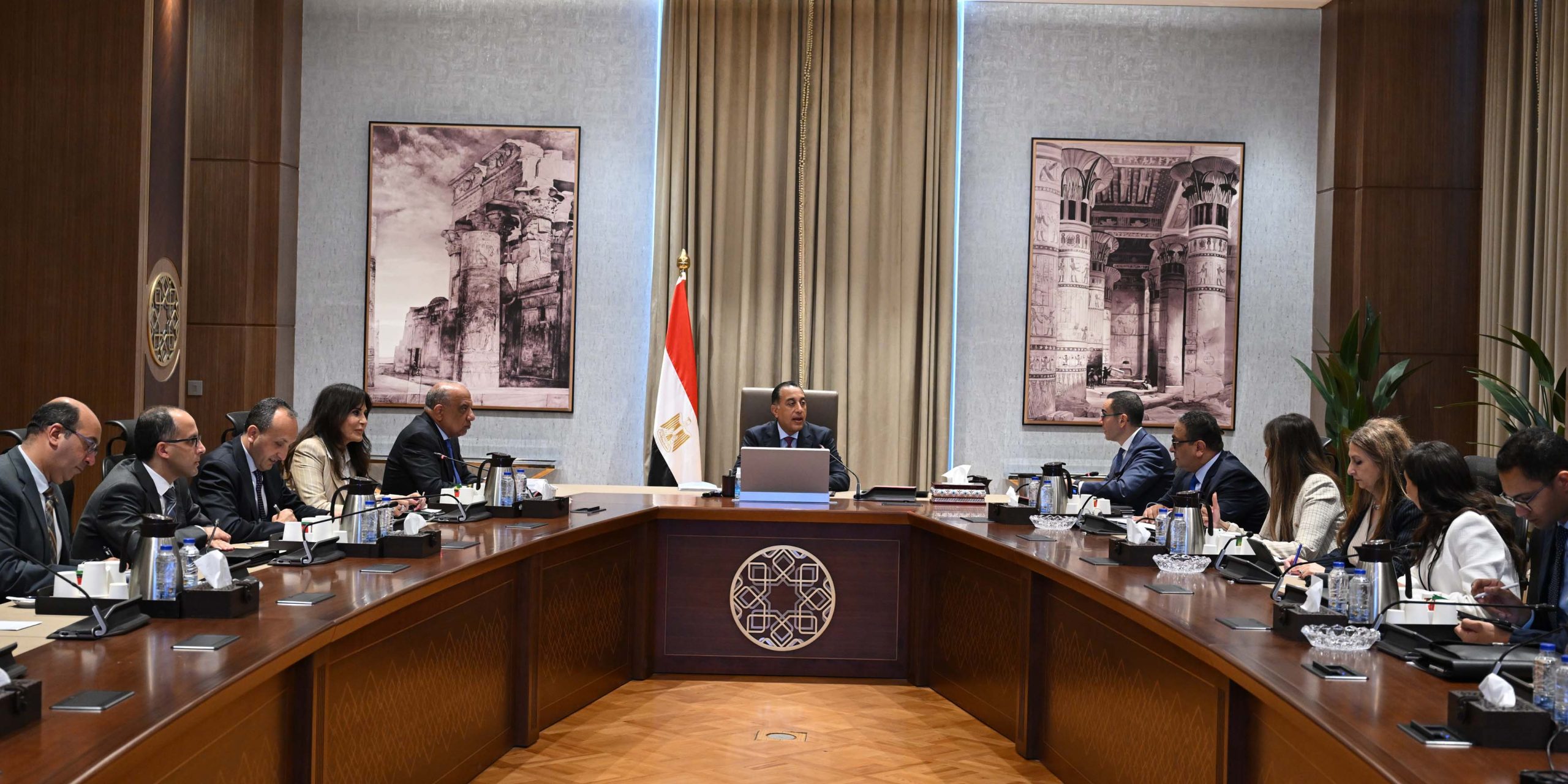  الفرص الاستثمارية في قطاع الكهرباء والطاقة