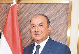 وزير قطاع الأعمال العام