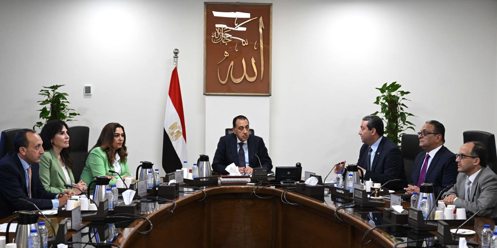 اجتماع رئيس الوزراء