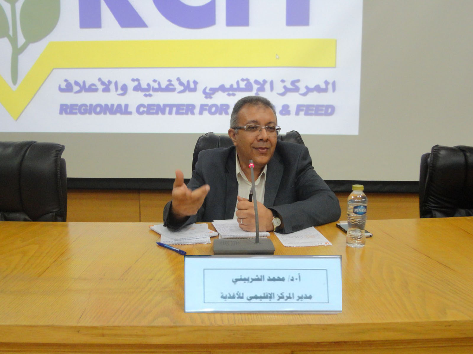 مدير المركز الإقليمى للأغذية