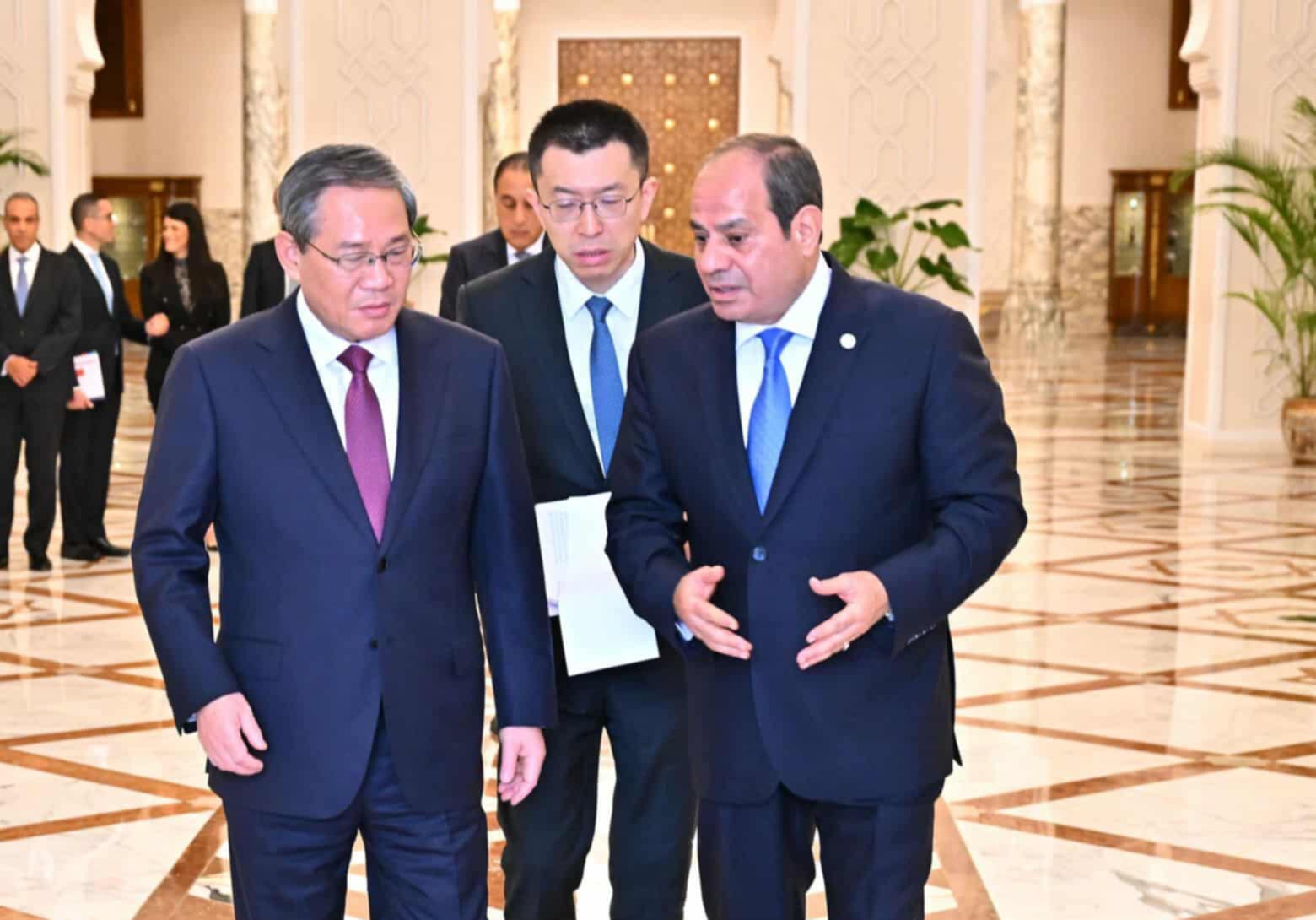  الرئيس السيسي ورئيس مجلس الدولة الصيني