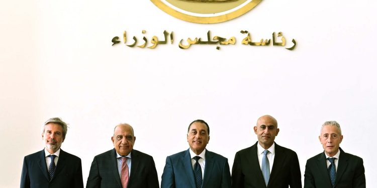 بروتوكول بين "الكهرباء" و"التعليم" و"نوفا تكنولوجي" الإيطالية