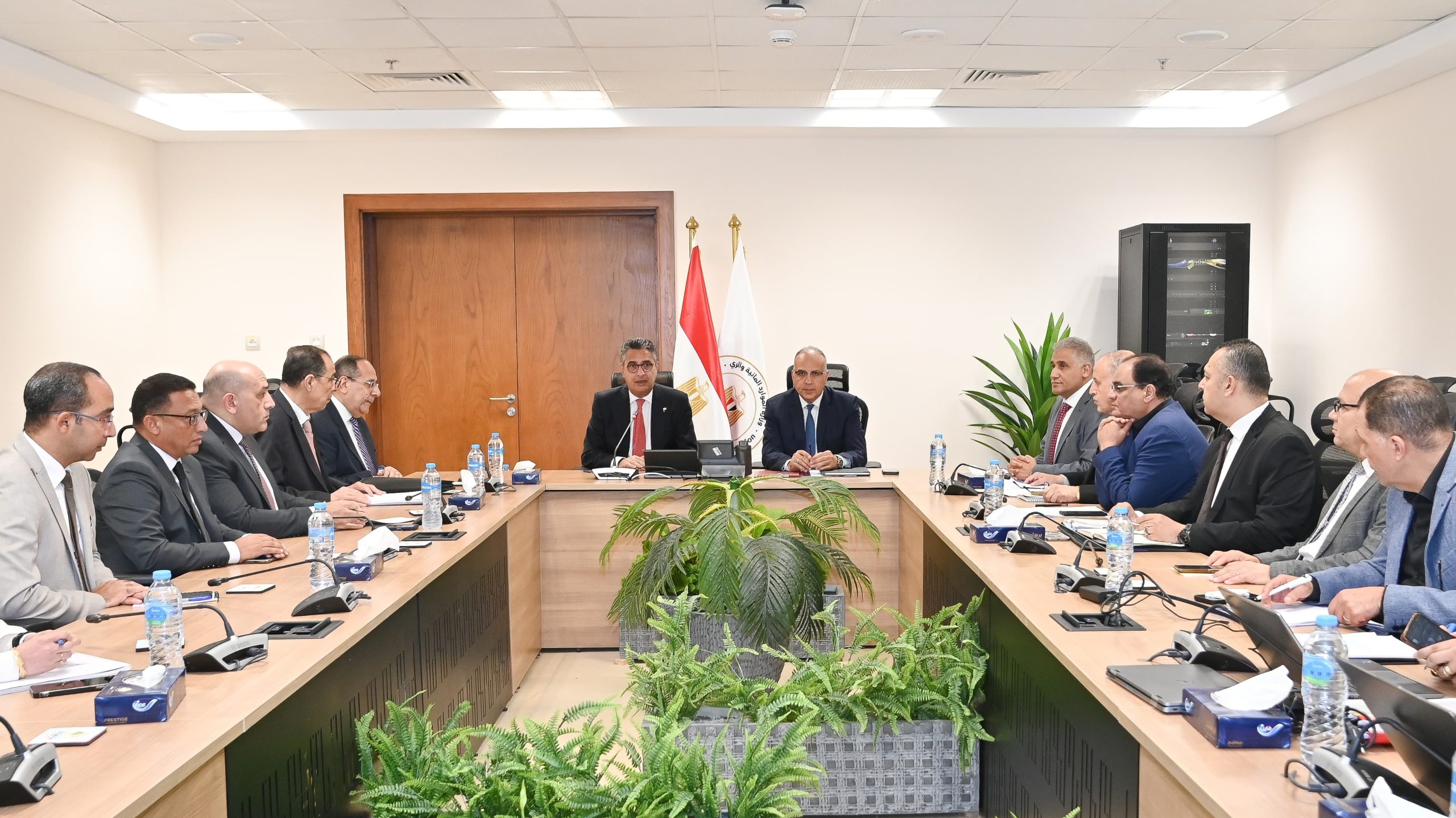 وزيرا الري والتموين 