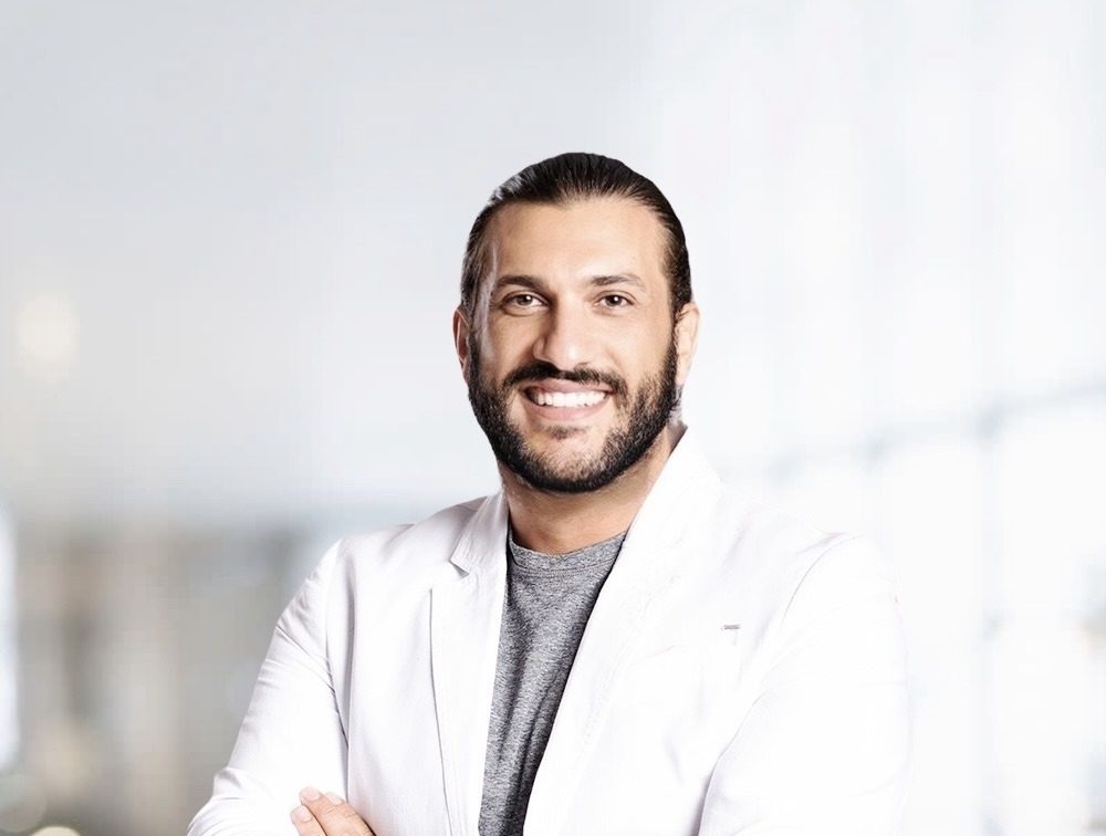 المنيوز