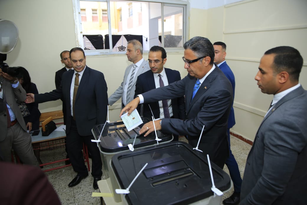 وزير التموين 