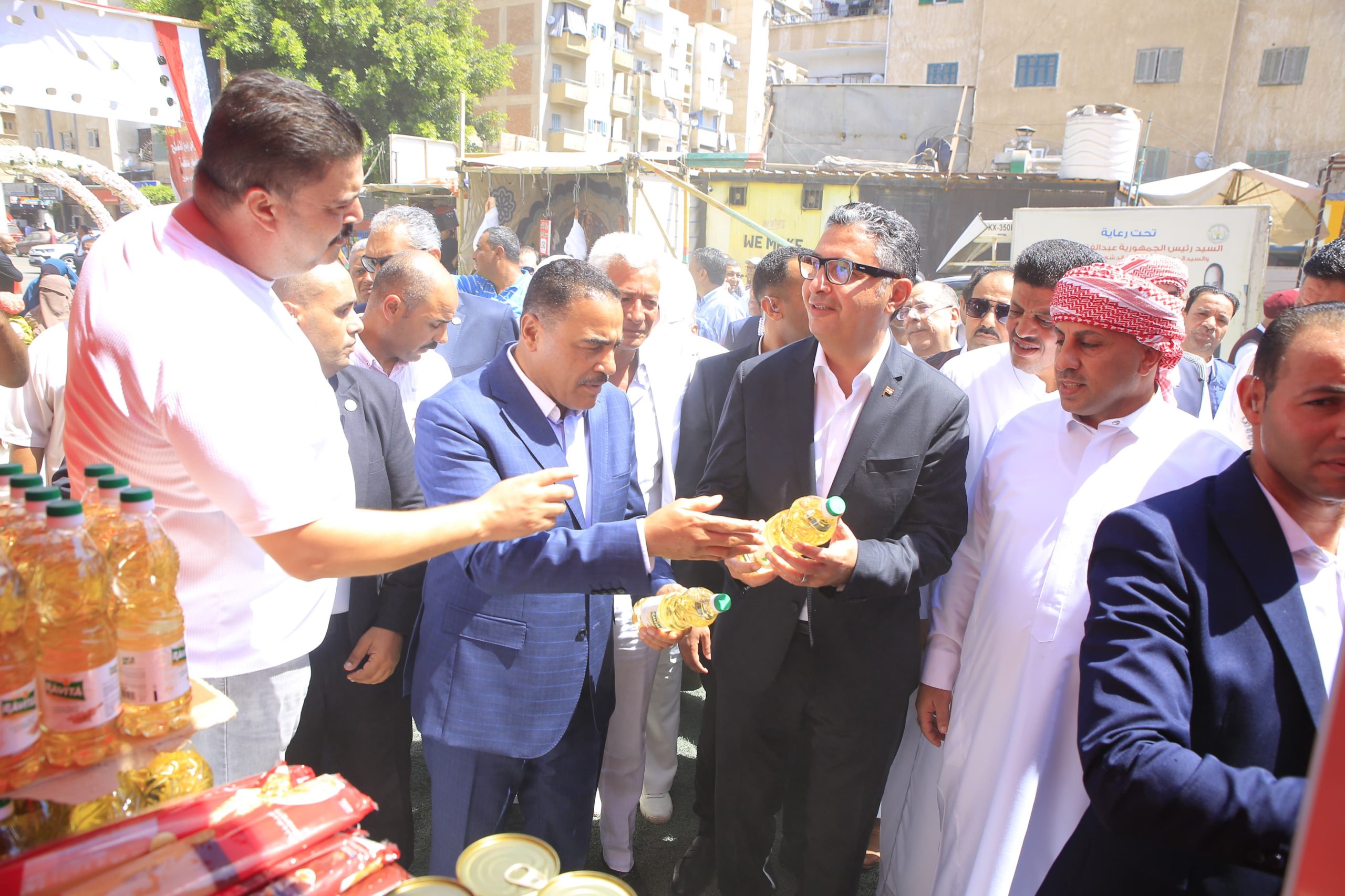 وزير التموين 