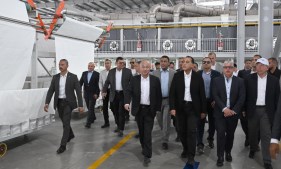 رئيس الوزراء خلال الافتتاح