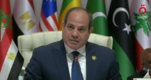 الرئيس عبد الفتاح السيسي أثناء قمة الدوحة الطارئة
