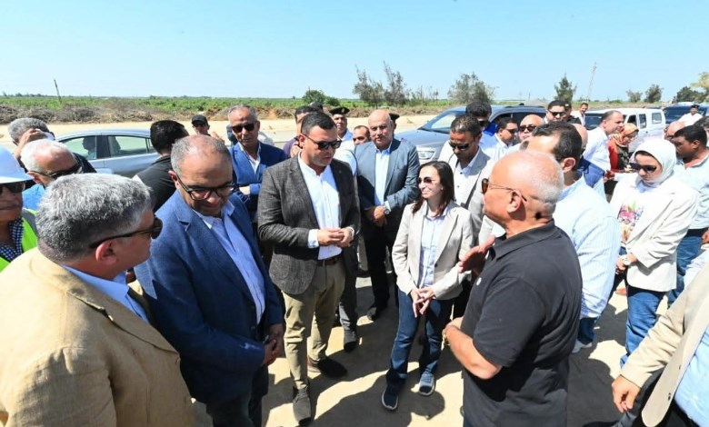 وزير الإسكان 