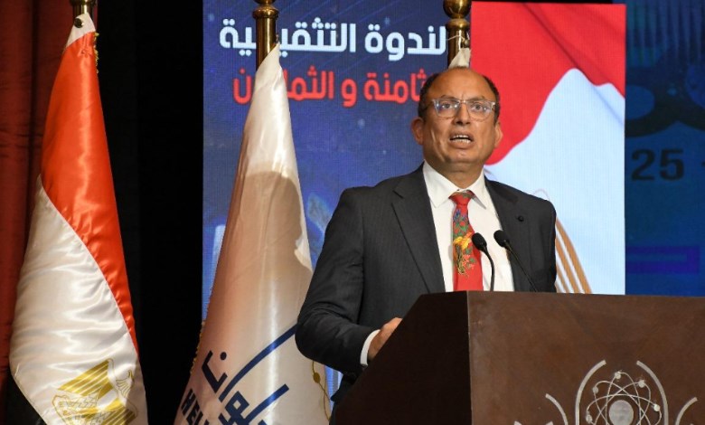 رئيس جامعة حلوان