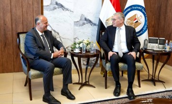  وزير البترول والثروة المعدنية