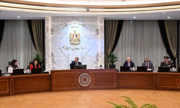  رئيس مجلس الوزراء