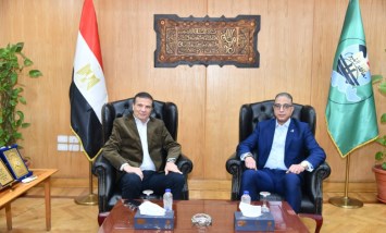 وزير الزراعة ومحاف الفيوم