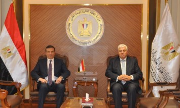 وزيرا الزراعة والتعليم العالى