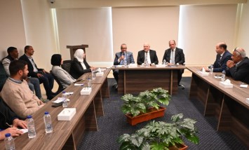 خلال اللقاء