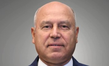 الفريق كامل الوزير