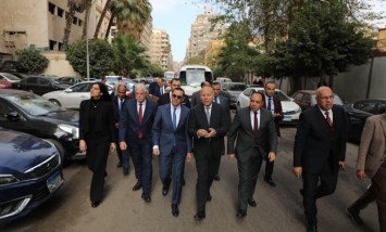 المهندس حسن الخطيب وزير الاستثمار